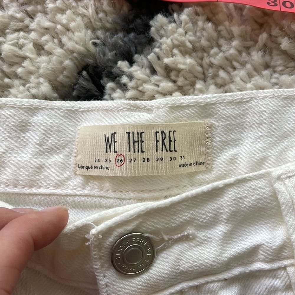 We The Free White Shorts - Picture 6 of 11
